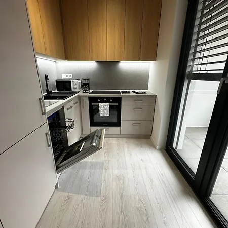 Lejlighed Stylish 1br & 1lr Cozy View Bratislava