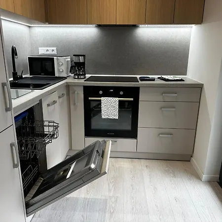 Stylish 1br & 1lr Cozy View * Bratislava